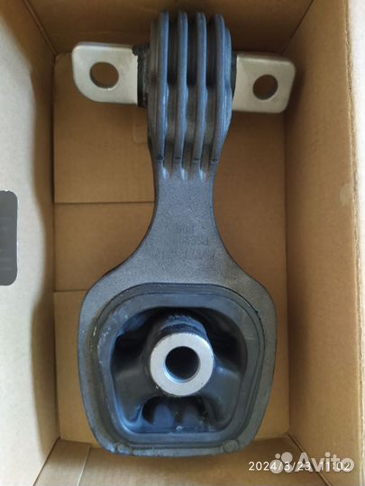 Опора двигателя