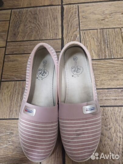 Слипоны женские, спорт тапочки