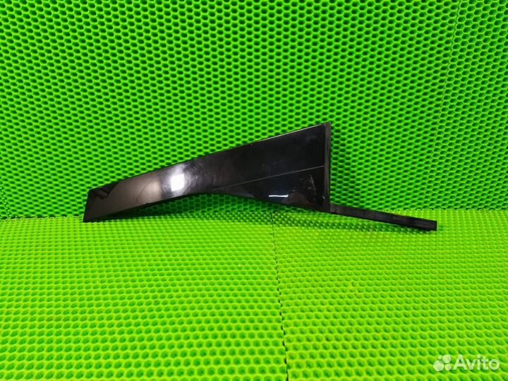 Накладка двери задняя левая Volkswagen Touareg NF