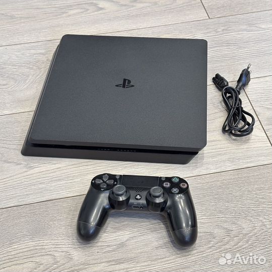 Игровая приставка Sony PlayStation 4 Slim / PS4