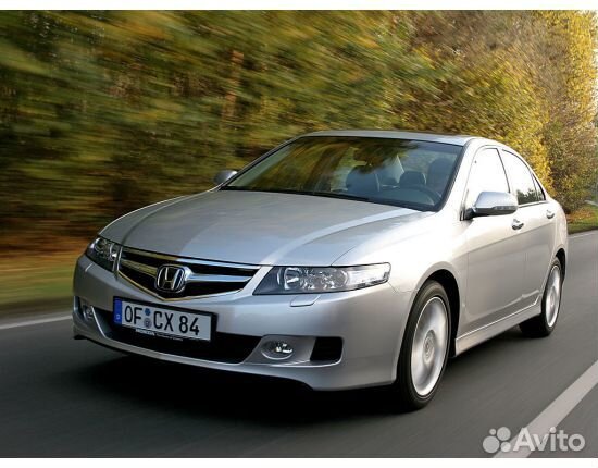 Вентилятор охлаждения правый Honda Accord 7 2.4