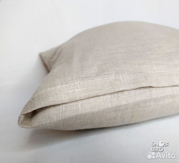 Чехол на подушку с вышивкой Корги, лён