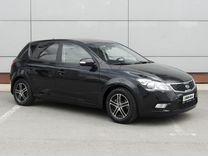 Kia Ceed 1.6 AT, 2011, 172 295 км, с пробегом, цена 915 000 руб.