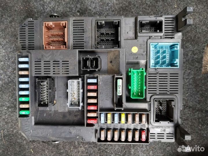 Блок предохранителей Ситроен элайс/C-Elysée 13г