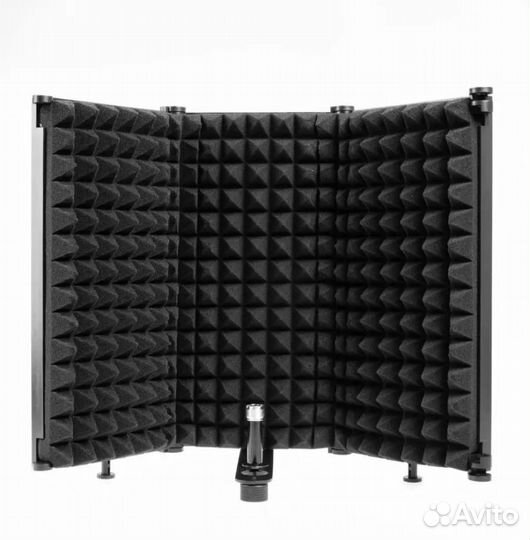 Стойка для микрофона с экраном