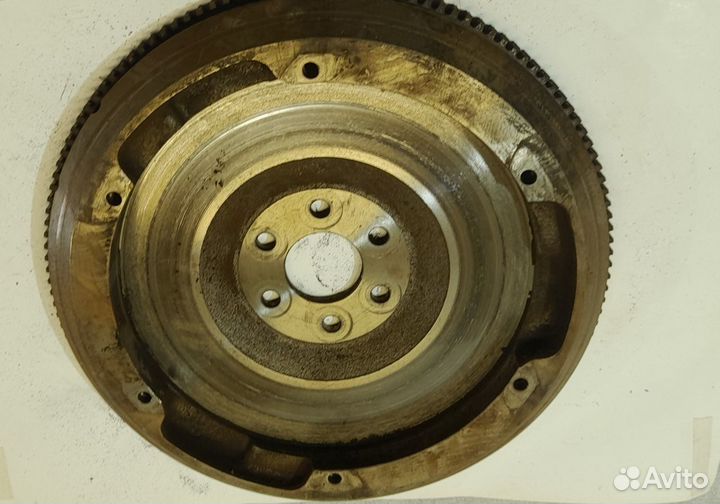 Маховик Opel Astra H L69 Z16XER 2008