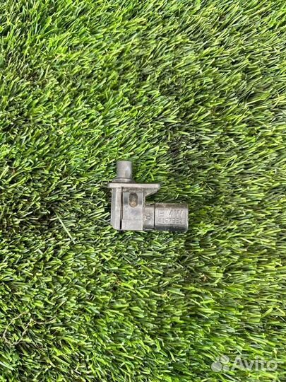 Датчик открытия капота Bmw 5 E60 N52B30 2005