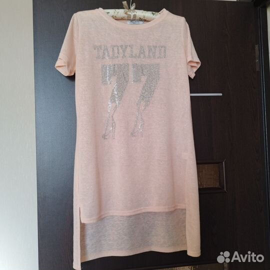 Футболки женские