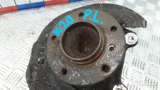 Ступица передняя левая BMW 1 E81 (1KK20K901)