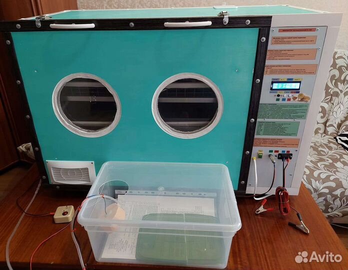 Инкубатор для яиц автоматический