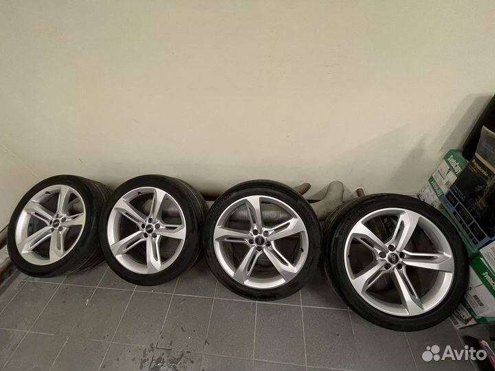 R21 Continental ComfortContact - 5 285/40, PCD 5x112 DIA 66.5