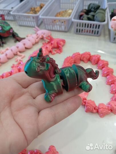 Подвижная игрушка Единорог антистресс