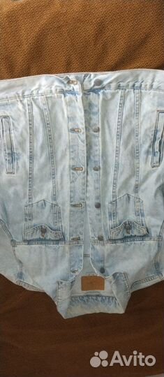 Джинсовая куртка Pull Bear