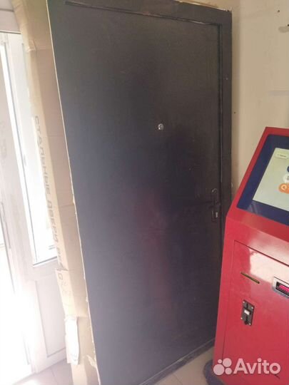 Дверь входная металлическая