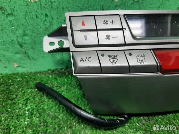 Панель управления отопителя Subaru Legacy/ Outbac