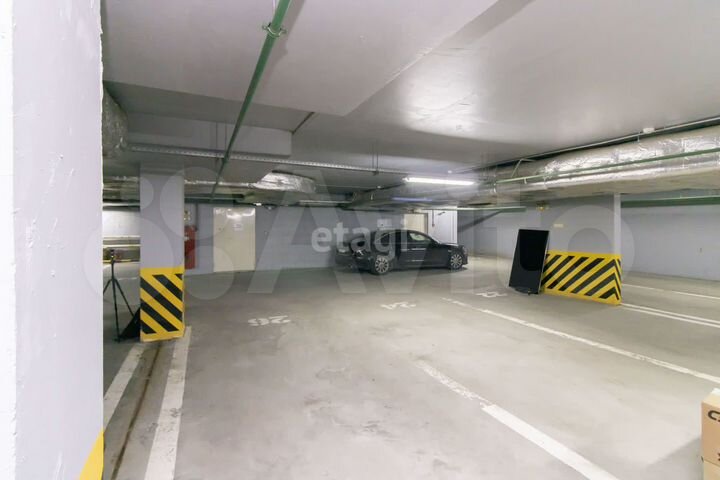 Машиноместо, 13 м²