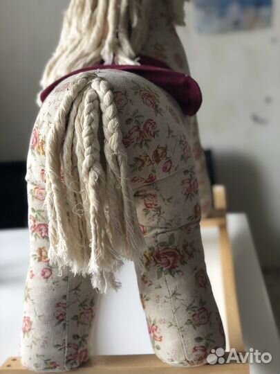 Каталка Лошадь музыкальная