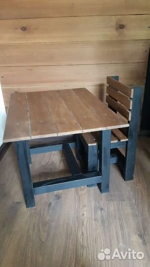 Детский стол и стул