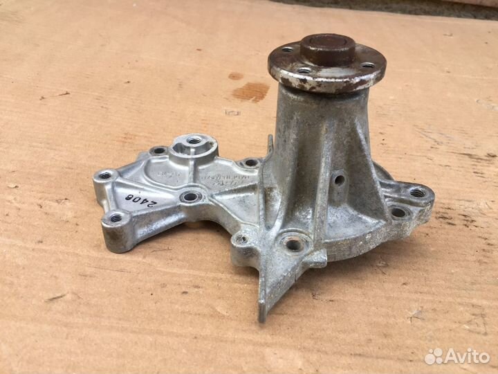 Помпа Suzuki Baleno G16B