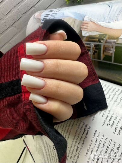 Мастер маникюра и педикюра