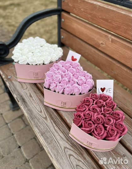 Розы коробка сердце