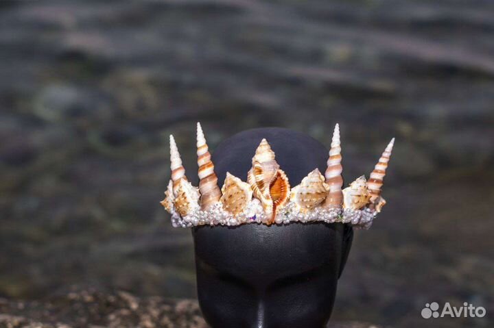 Тика. Корона из ракушек