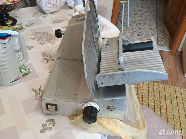 Слайсер для нарезки Familia 220