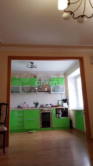 2-к. квартира, 50 м², 4/9 эт.