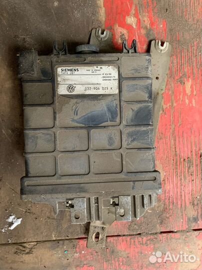 Блок управления 037 906 025 K