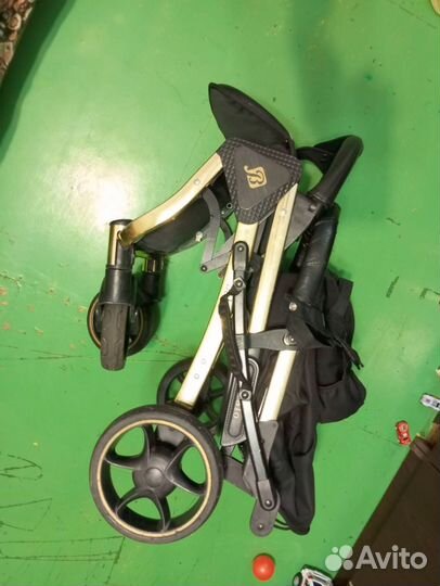 Продам детскую каляску Babalo 2022