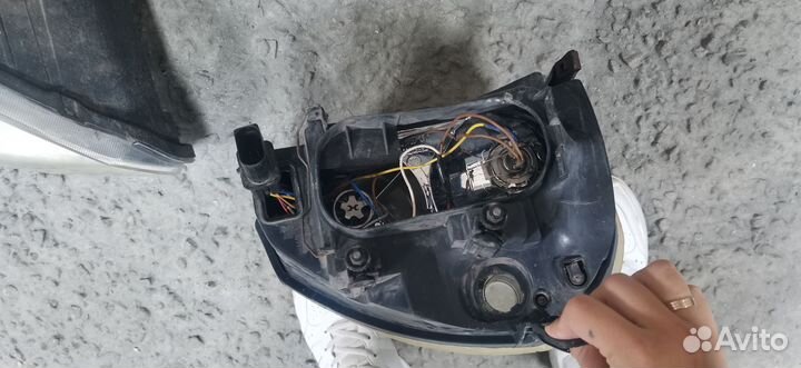 Передние фары на priora бу