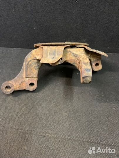 Кулак (цапфа) передний правый Kia Ceed 2 2014