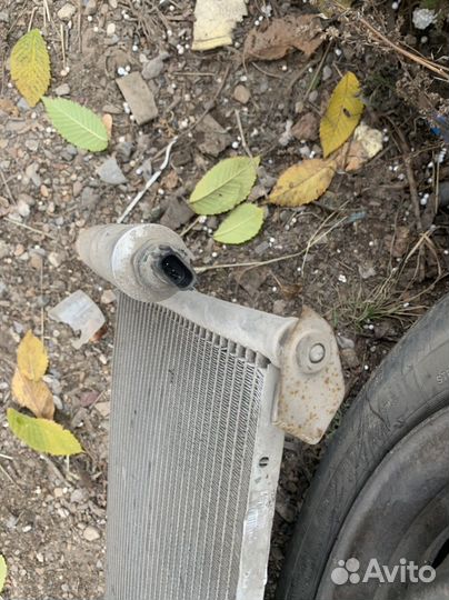 Радиатор кондиционера Ниссан альмера n16 1.5