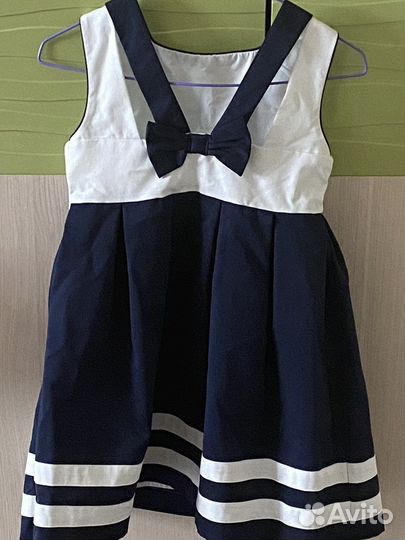 Нарядное платье