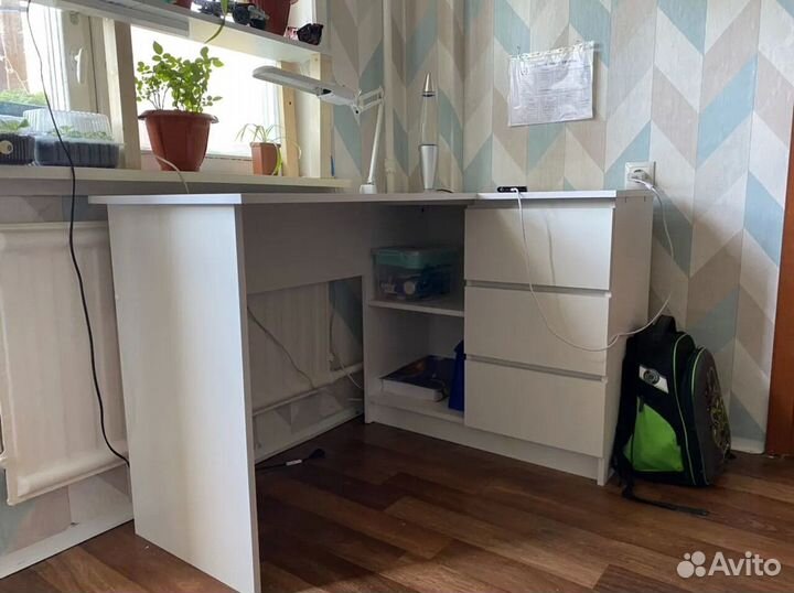 Стол письменный Мори угловой