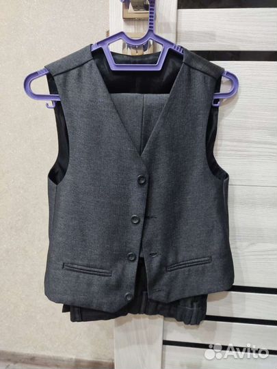 Костюм тройка на мальчика