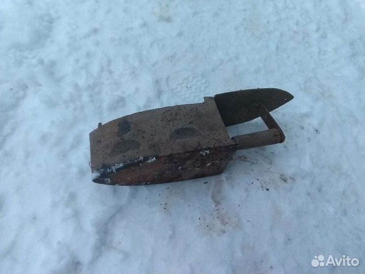 Утюг старый