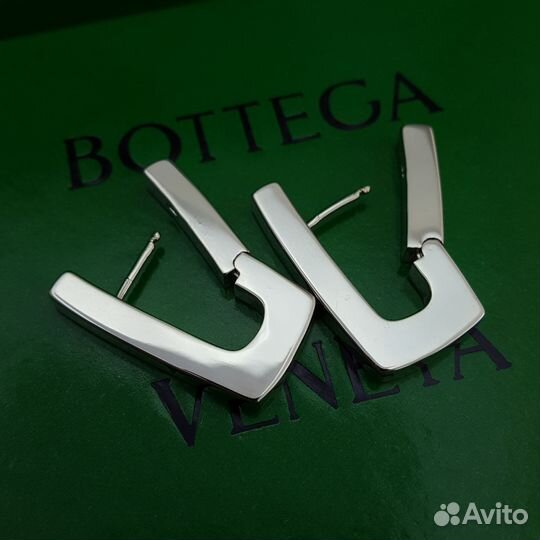 Серьги Bottega Veneta текущая коллекция