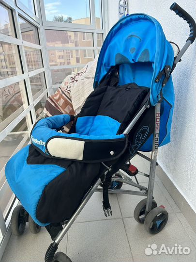 Прогулочная коляска трость