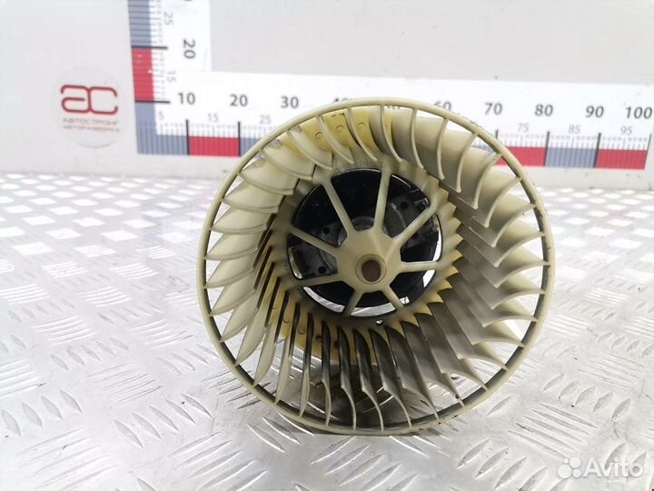 Моторчик печки для BMW X5 (E53) 64118385558