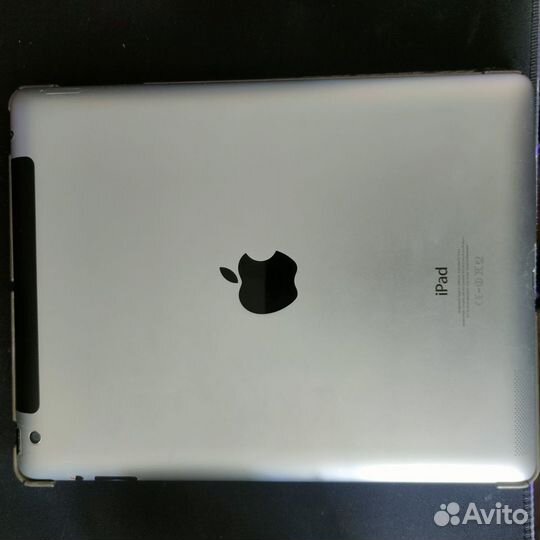 Продам два iPad 4