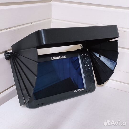 Крышка козырек для Lowrance Hook Reveal 9