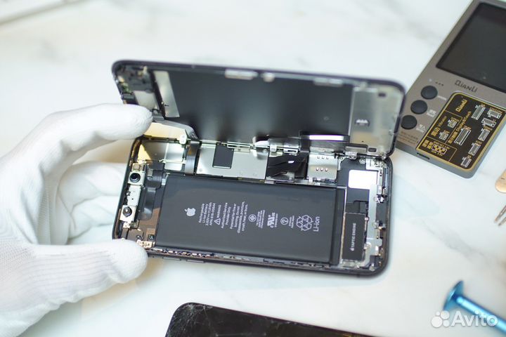 Замена стекла iPhone и ремонт iPhone и iPad