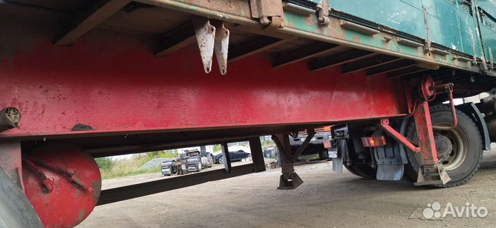 Полуприцеп тентованный Kassbohrer SB10-24L, 1994