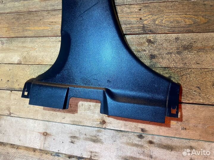 Обшивка стойки левая средняя mitsubishi lancer 10