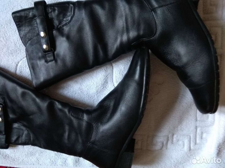 Зимние женские сапоги 39