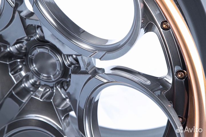 Кованые диски R23 5x130 для Lamborghini Urus