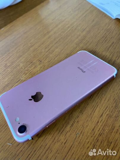 iPhone 7, 32 ГБ