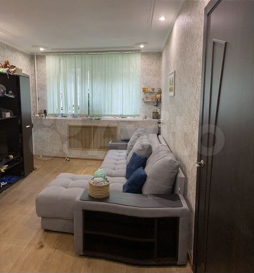 2-к. квартира, 42 м², 1/4 эт.