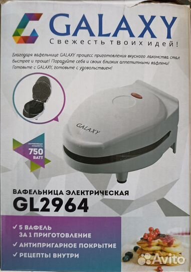 Вафельница новая